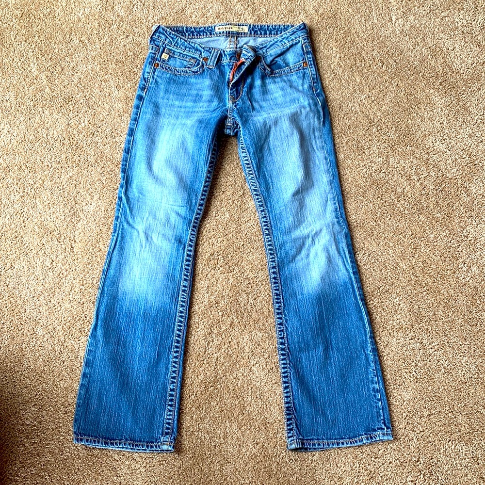 Big Star Remy Low Rise Boot Cut Jeans! Size 29R.